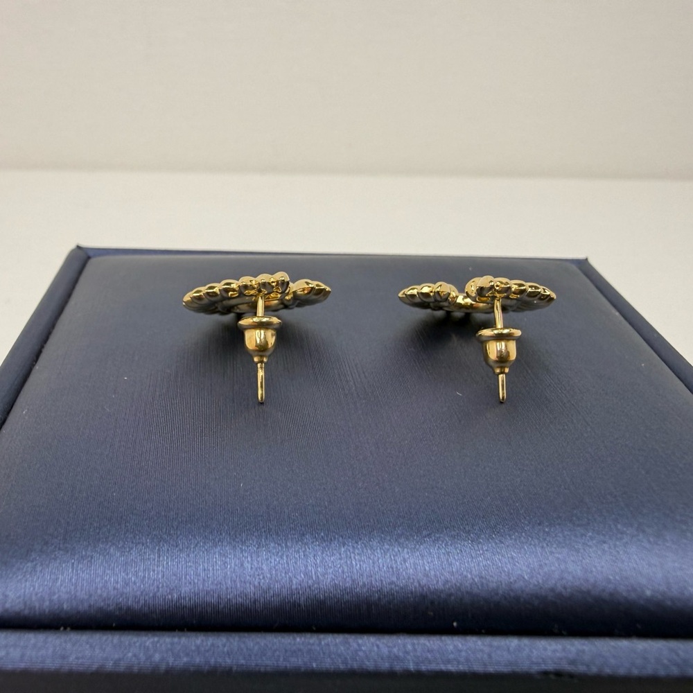 18K Genuine Yellow Gold Spiked Stud Earrings (Preowned) - Picture 4 of 17